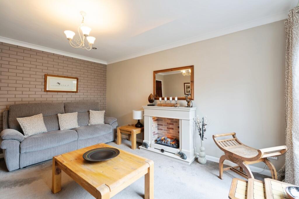 House in Llanelli - View 5