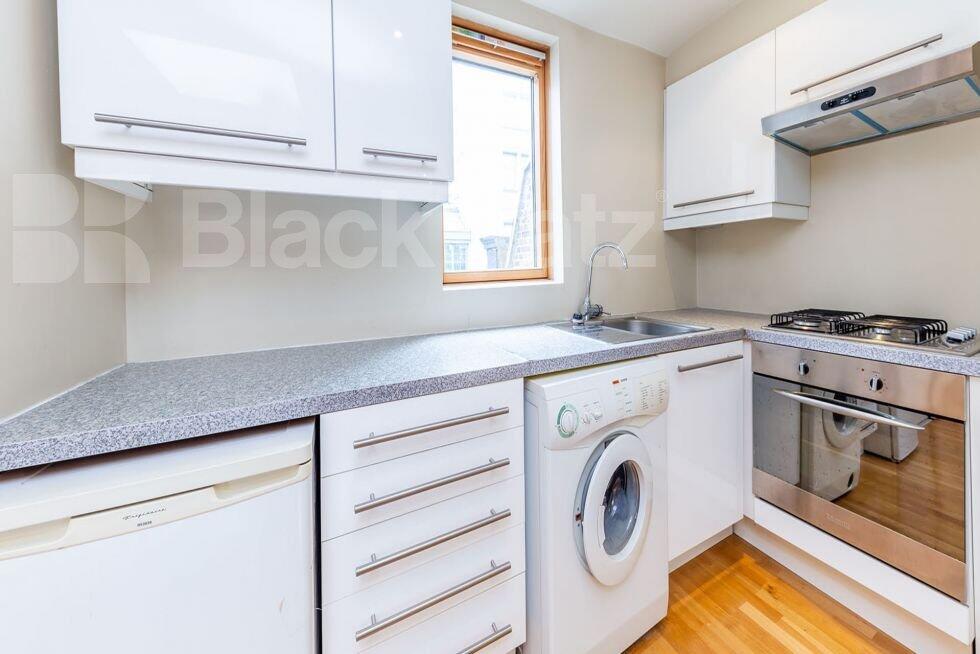 Studio flat for rent