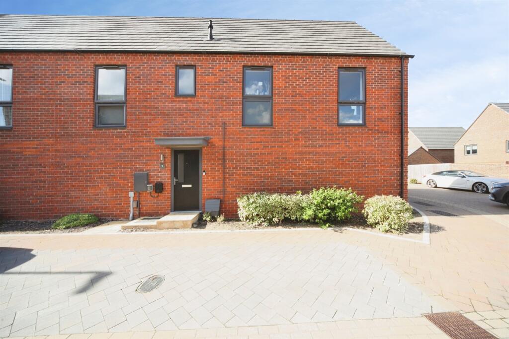 Main image of property: Holly Lane, Houghton Regis, Dunstable
