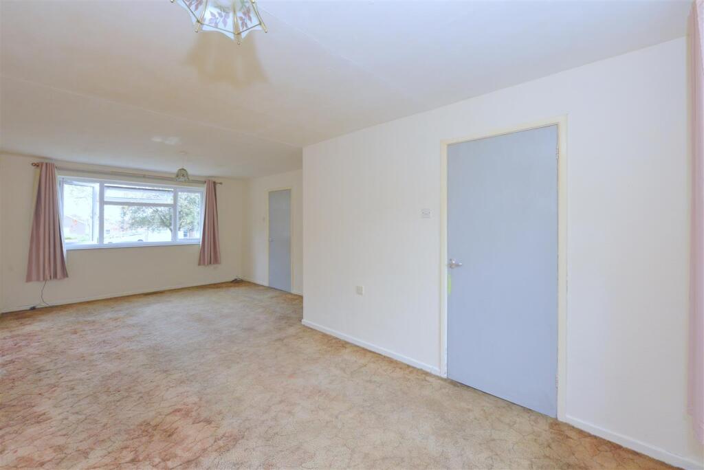 House in Shrewsbury, Great Hanwood - More