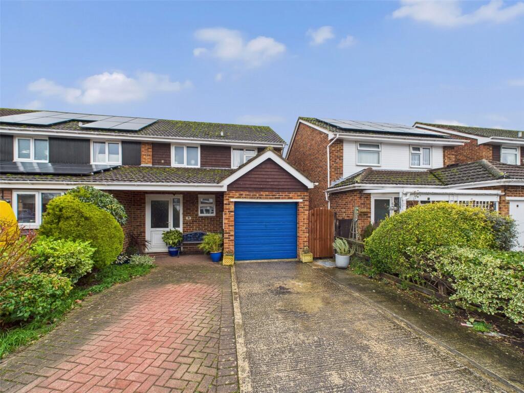Main image of property: Pear Tree Close, Hardwicke, Gloucester, Gloucestershire, GL2