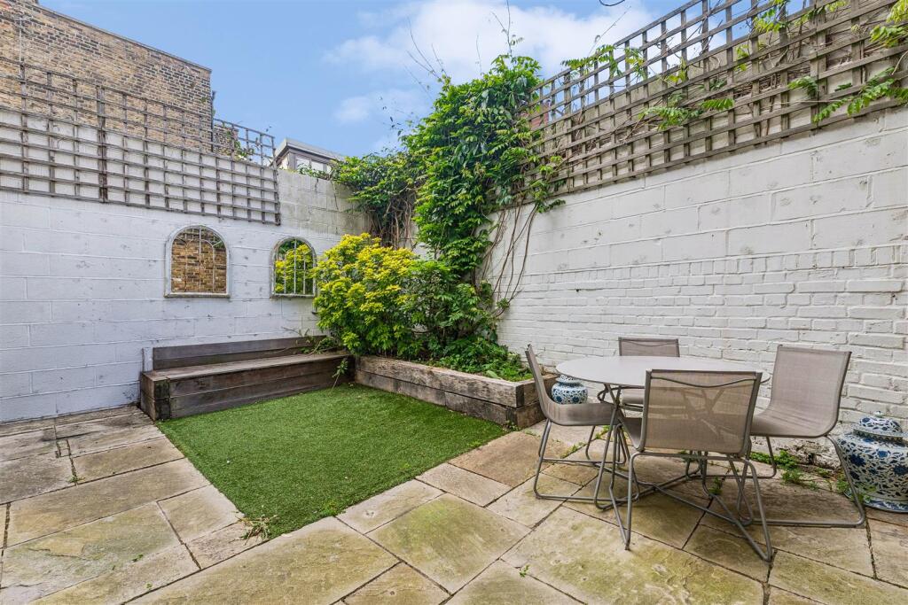 Main image of property: Annandale Road, London, W4