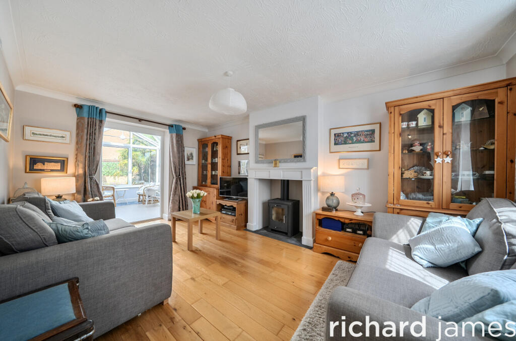 House in Swindon, Haydon Wick - View 3