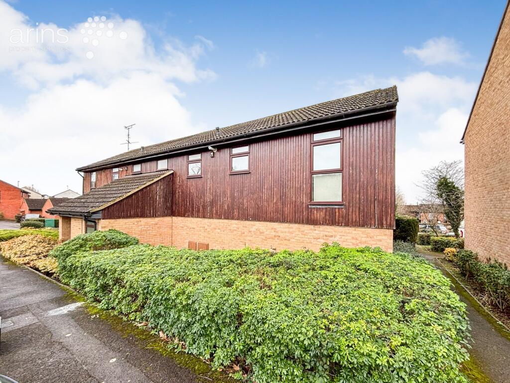 Main image of property: Fleetham Gardens, Lower Earley, Reading, RG6