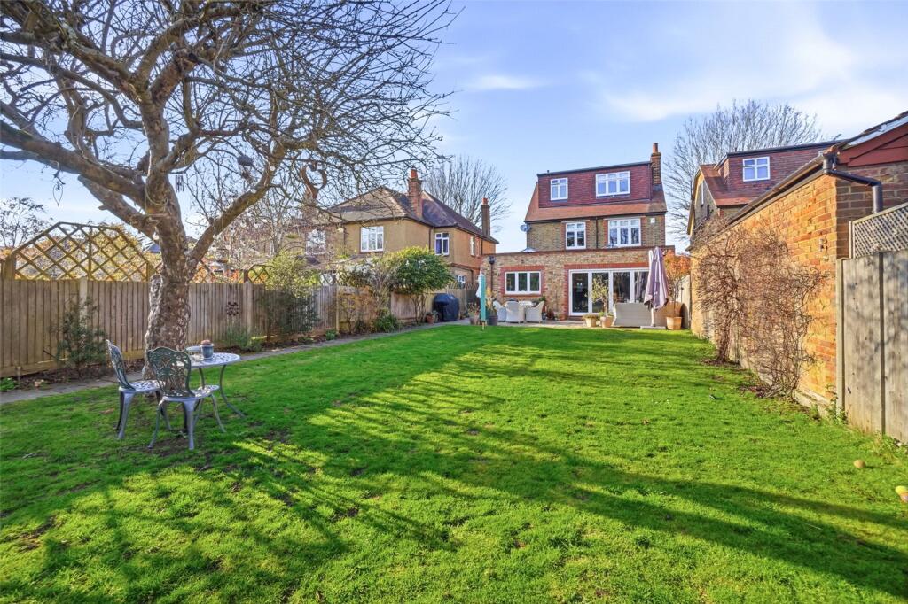Wensleydale Road, Hampton, TW12 photo 4