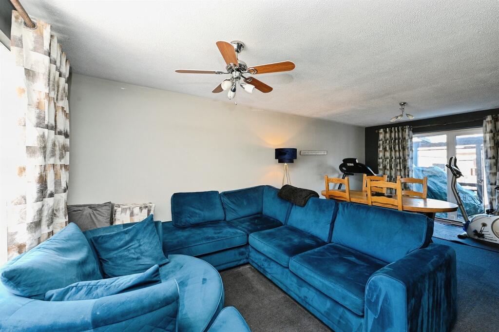 House in Peterborough - View 5