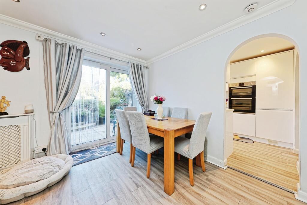 House in Canterbury - View 5