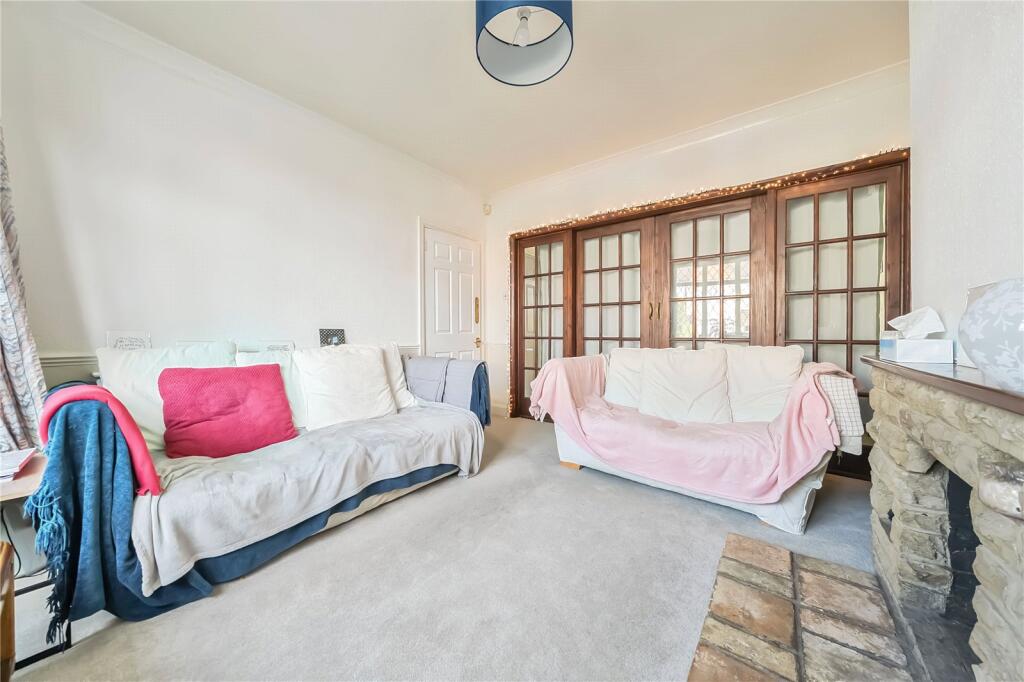 House in Guildford - View 4