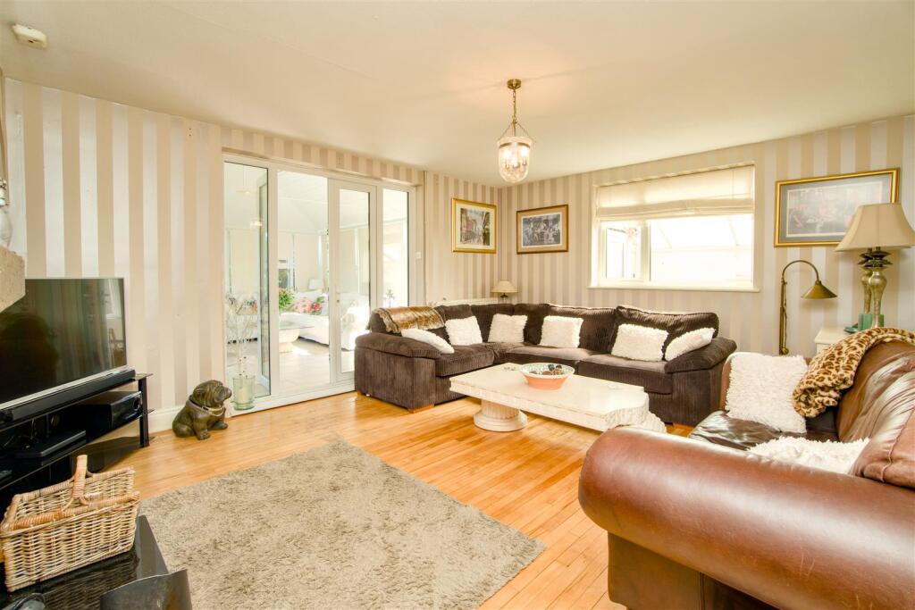 House in Sheriff Hutton - View 5
