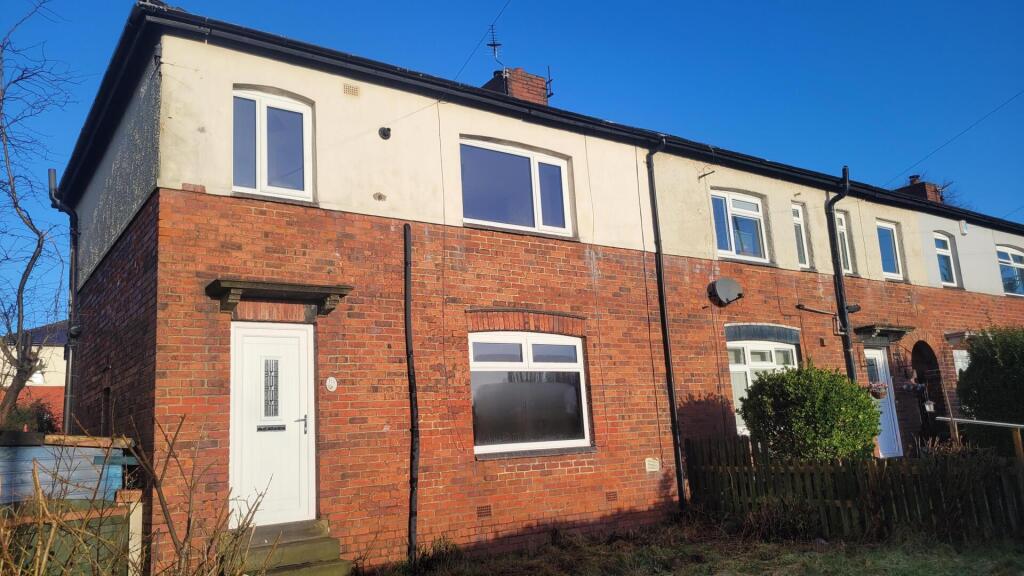 House in Wakefield - View 2