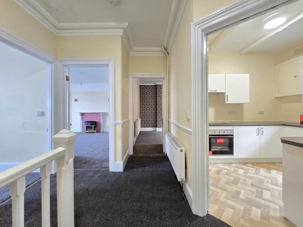 10, Rowena, Kingsley Road photo 3