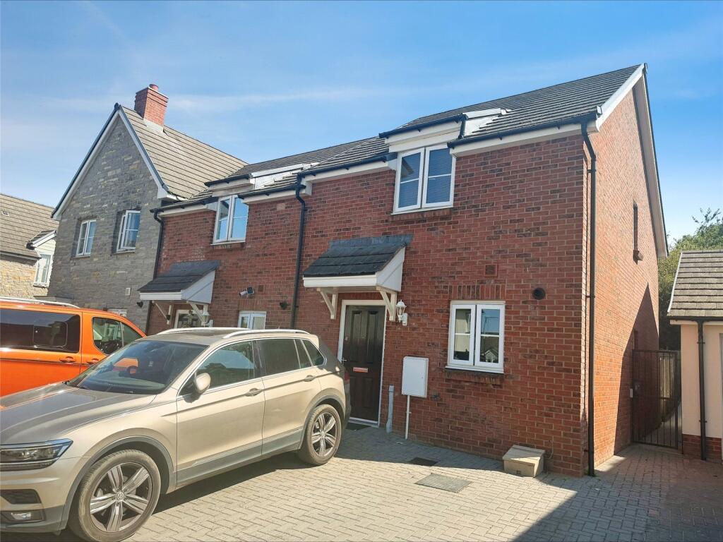 Main image of property: Webbers Meadow, Woodbury, Exeter, Devon, EX5