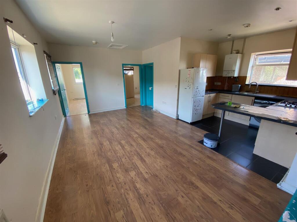 Main image of property: Avenue North, Earl Shilton, Leicester
