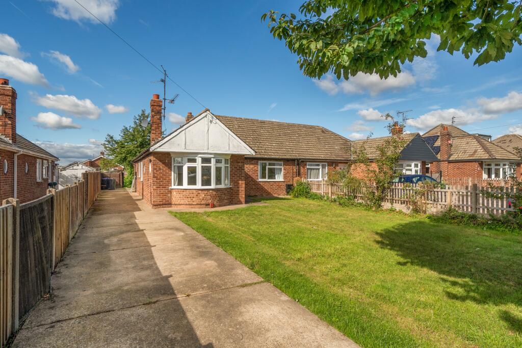 Main image of property: Mill Lane, Saxilby, LN1