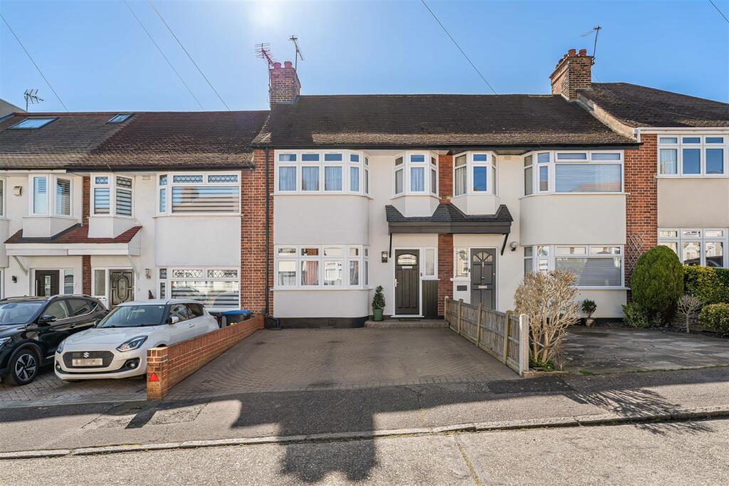 Main image of property: Willow Close, Buckhurst Hill
