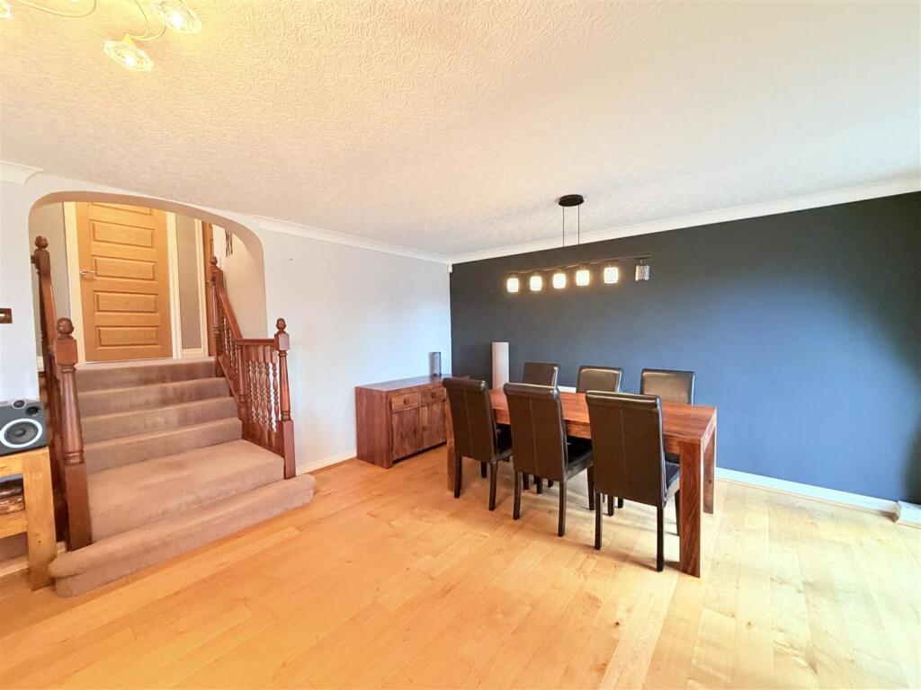 House in Tameside, Stocks - More