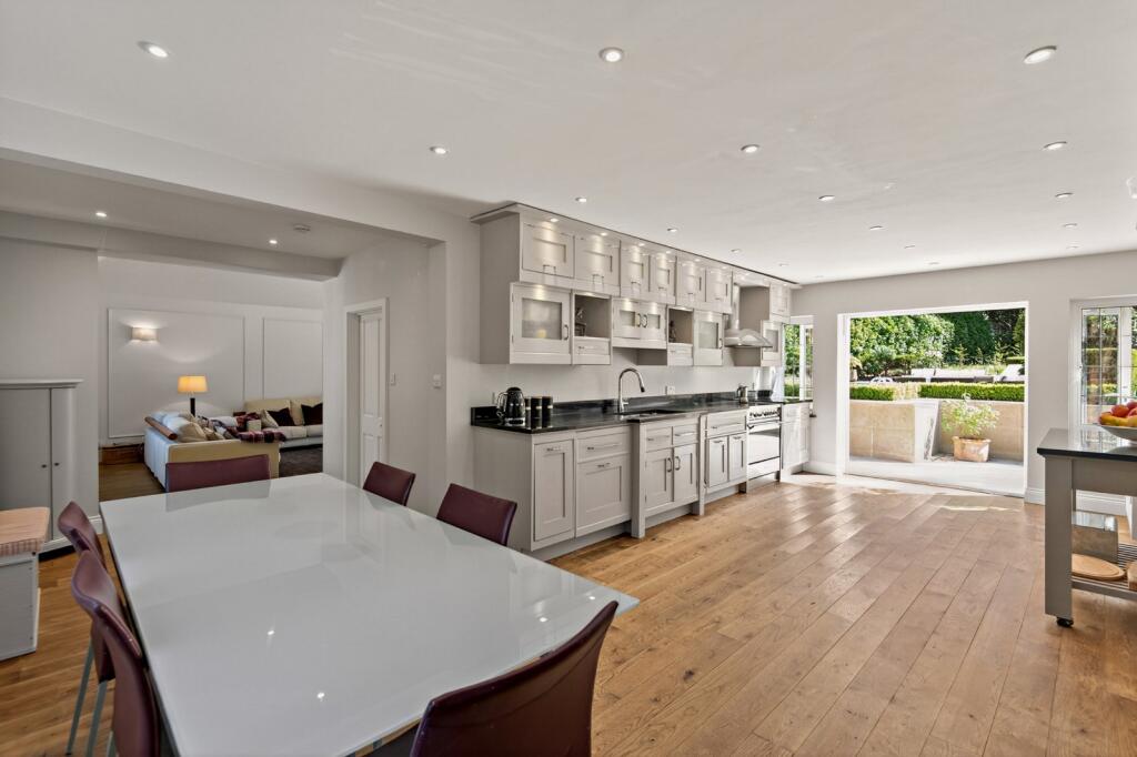House in Reading - View 3