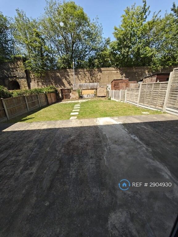 Main image of property: Wharf Road, Grays, RM17