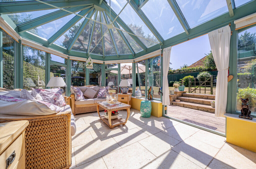 Parsley Cottage, Lested Lane, Chart Sutton, Maidstone, Kent, ME17 3RZ photo 4