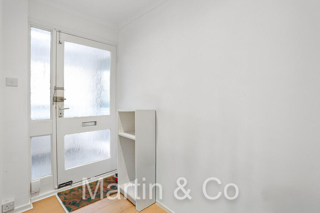 Apartment in London - View 5