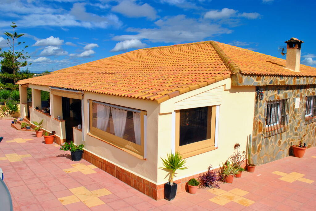 Main image of property: Valencia, Valencia, TurÃs