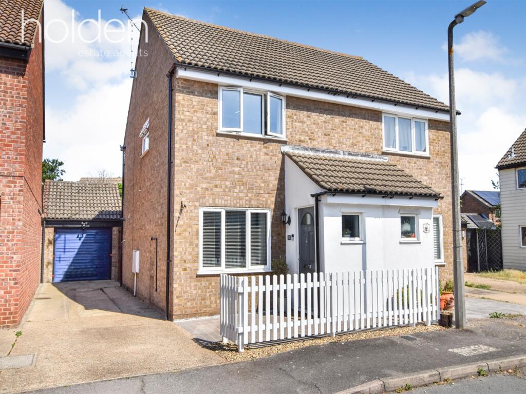 Main image of property: Mayland Close, Heybridge