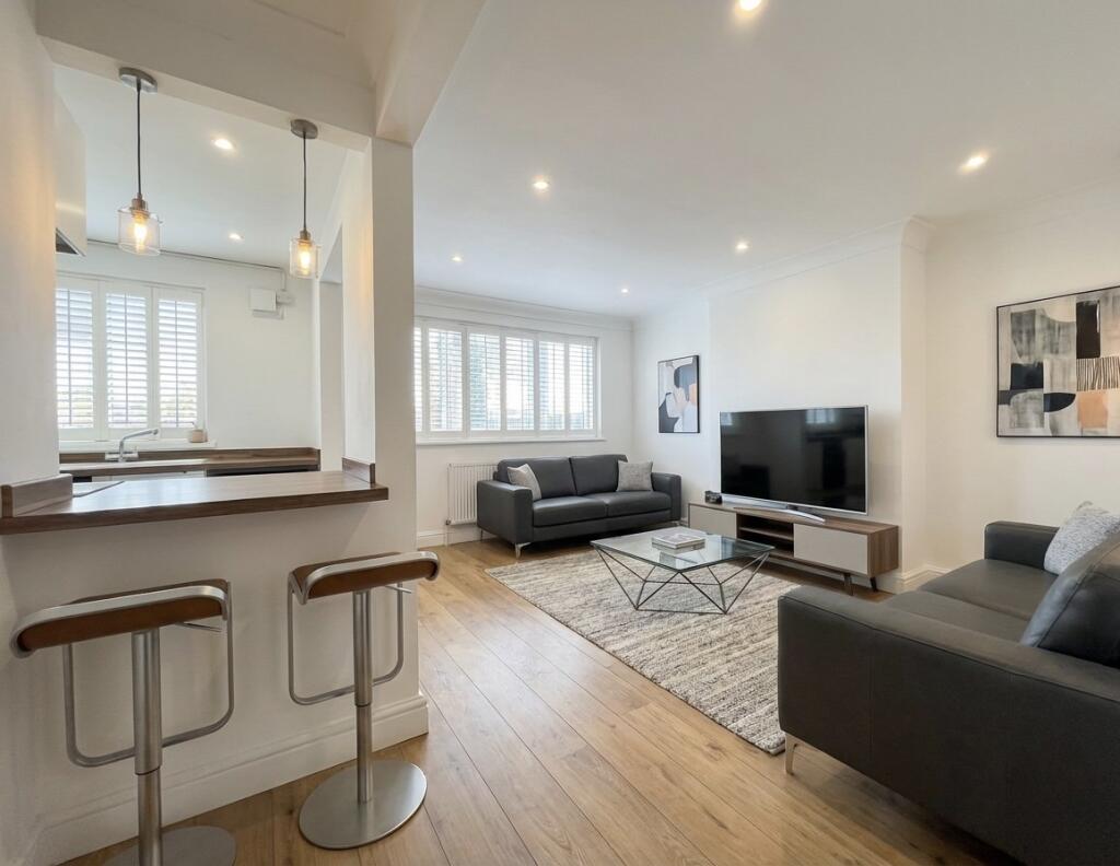 Main image of property: Rayleigh Road, Hutton, CM13 1PL