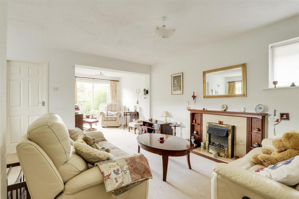 House in Rushcliffe, Ruddington - View 2