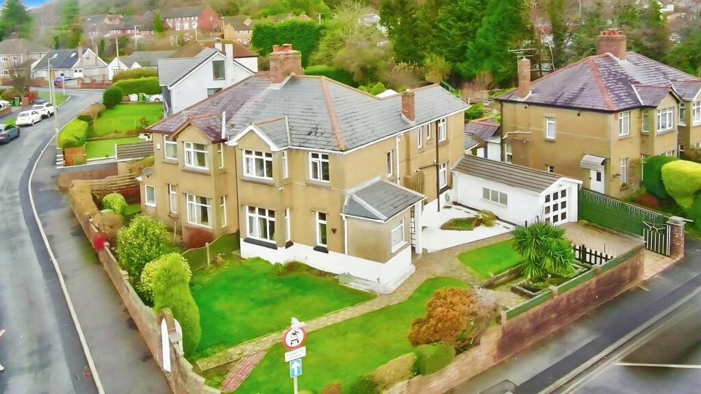 3-bed semi-detached on Danygraig Drive, Talbot Green, Pontyclun, £350,000