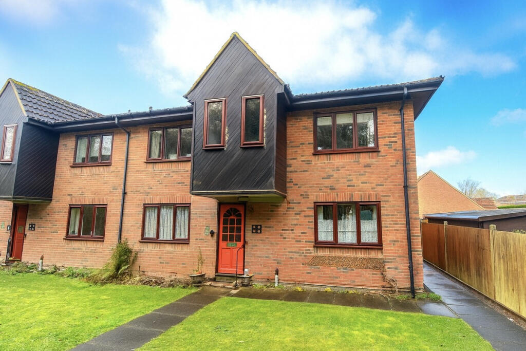 Main image of property: The Beeches, St. Albans, AL2