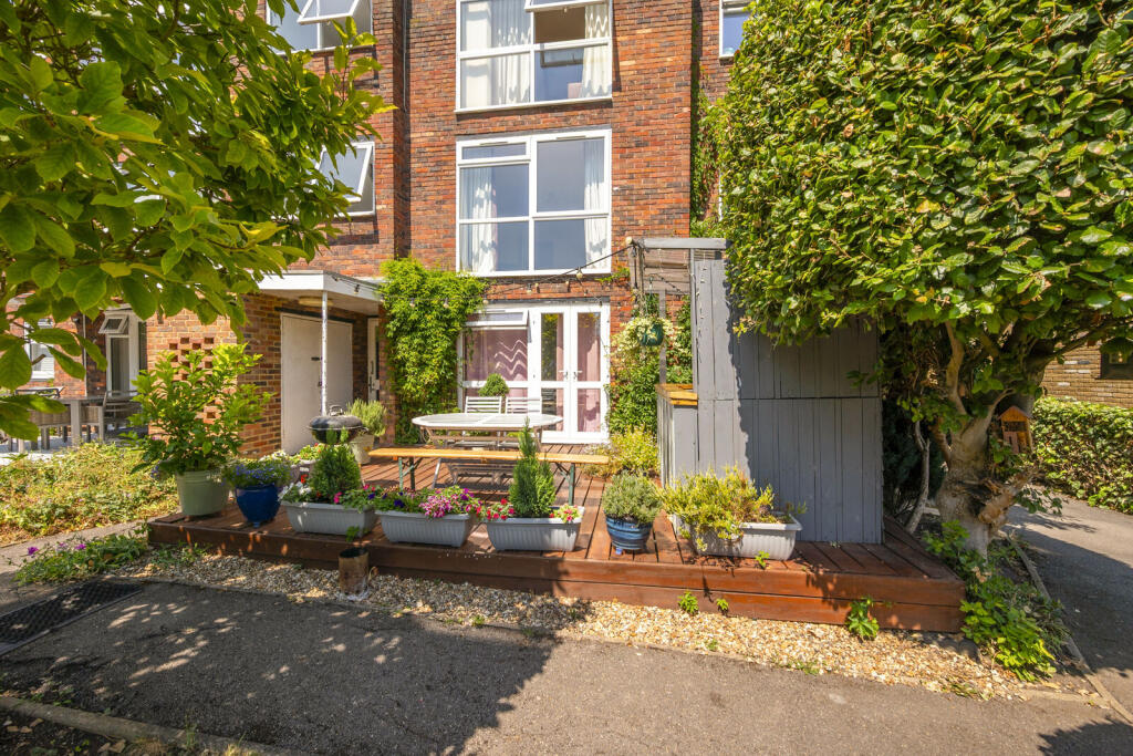 Property photo 8