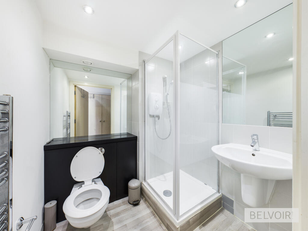 Apartment in Birmingham, West Midlands - View 5