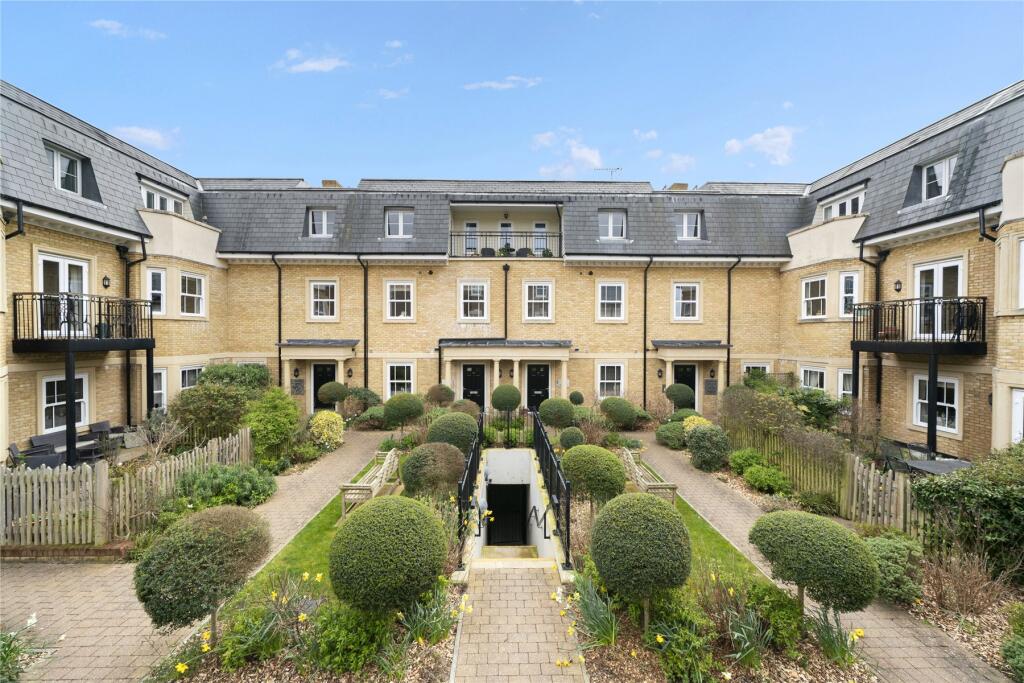 Main image of property: Portsmouth Road, Cobham, Surrey, KT11