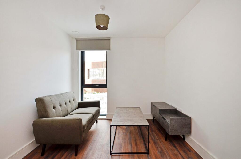 Main image of property: Chatham street, Sheffield, S3 8FG