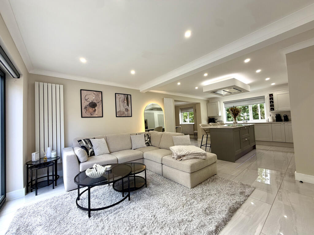 House in Cardiff - View 3