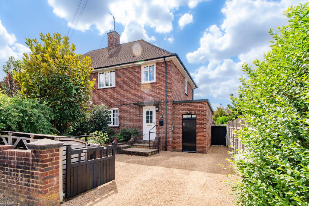 Main image of property: Manor Road, Southborough, Tunbridge Wells, TN4 0LB