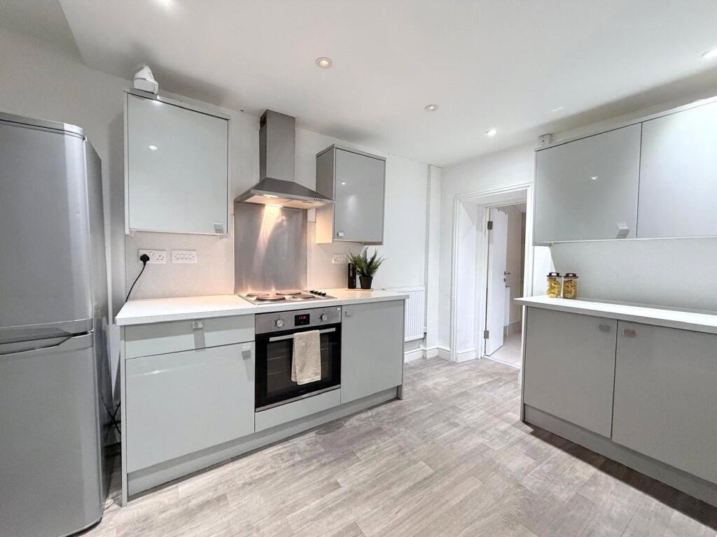 House in Bristol, Staple Hill, Staple Hill and Mangotsfield - More