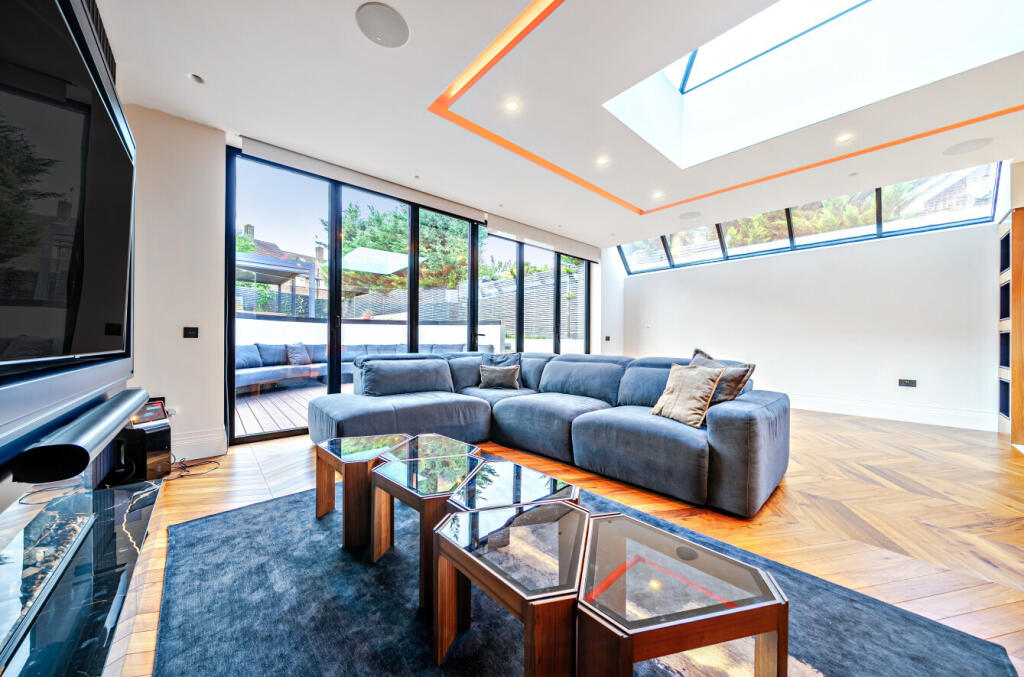 House in London, Scadbury, St Paul's Cray - View 5