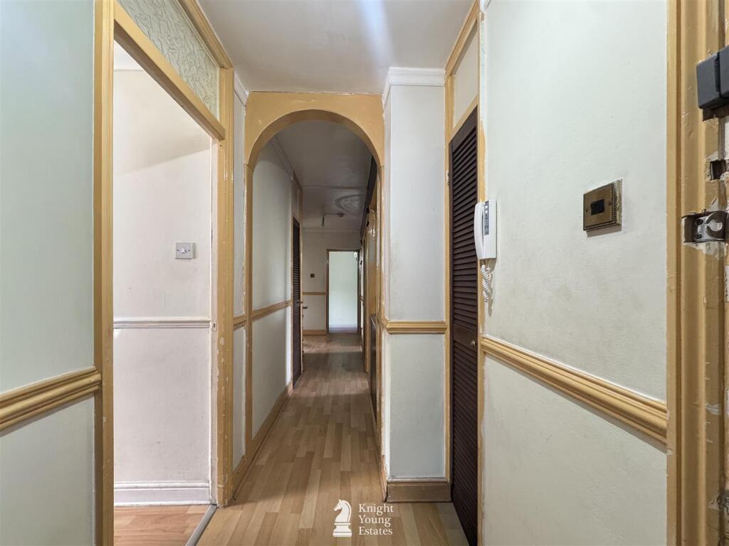 Apartment in London, Westbourne Green, Maida Vale - More