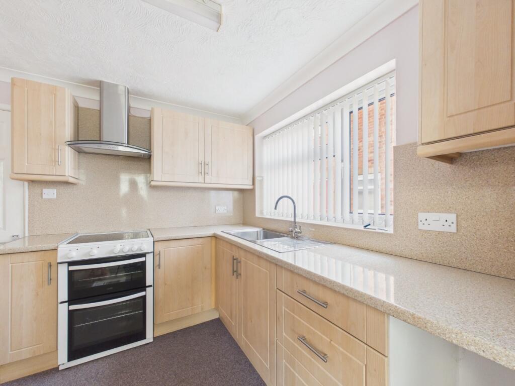 House in Burstwick, East Riding of Yorkshire - View 2