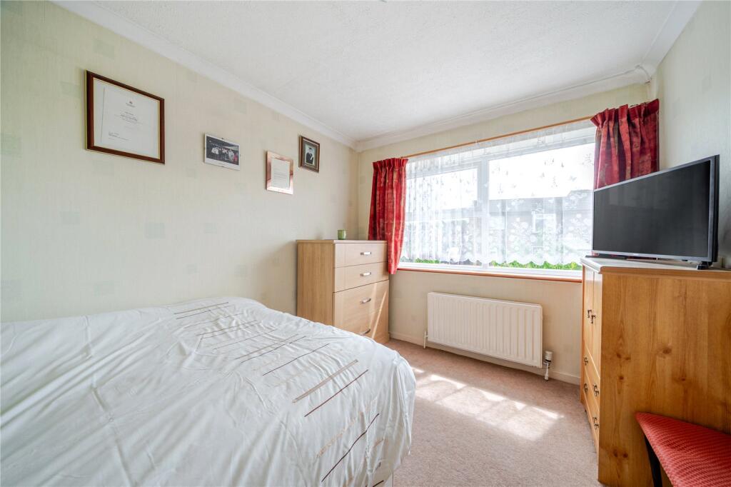 House in Pudsey, Farsley Beck Bottom, Stanningley - More