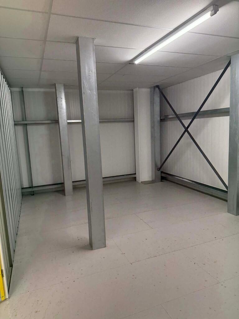 225sqft Unit