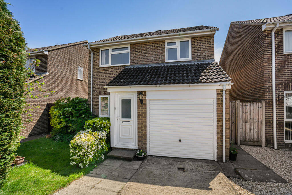 Main image of property: Andersons Close, Kidlington, OX5