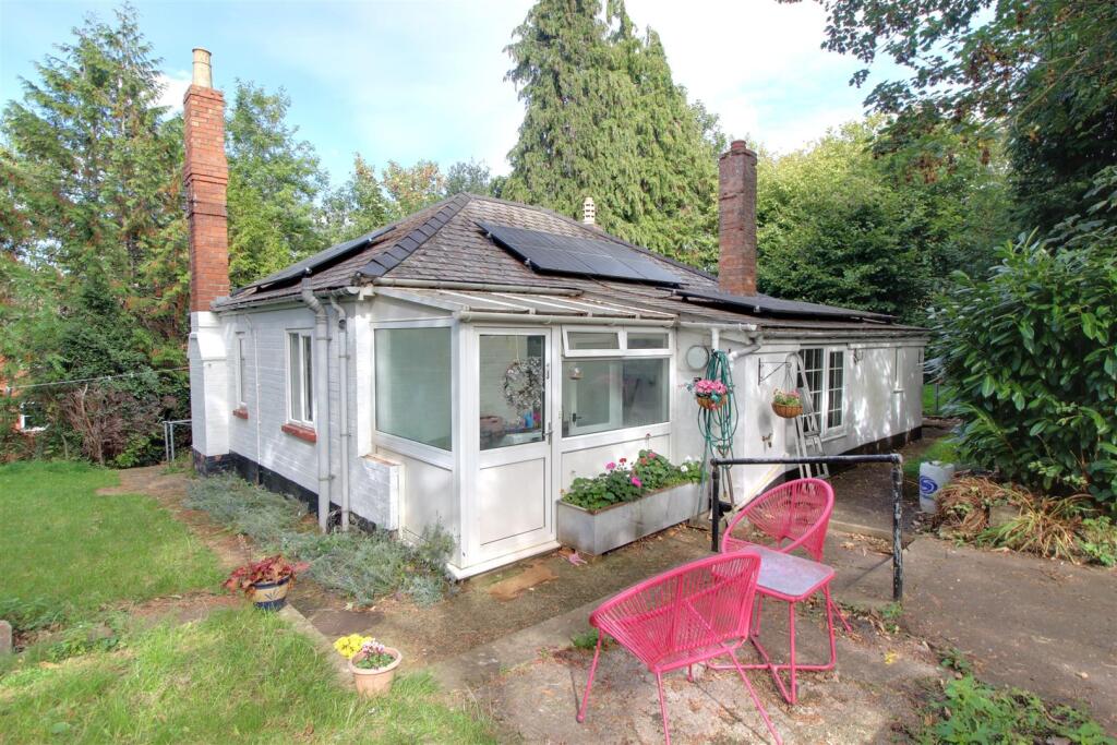 Main image of property: Gloucester Street, Newent