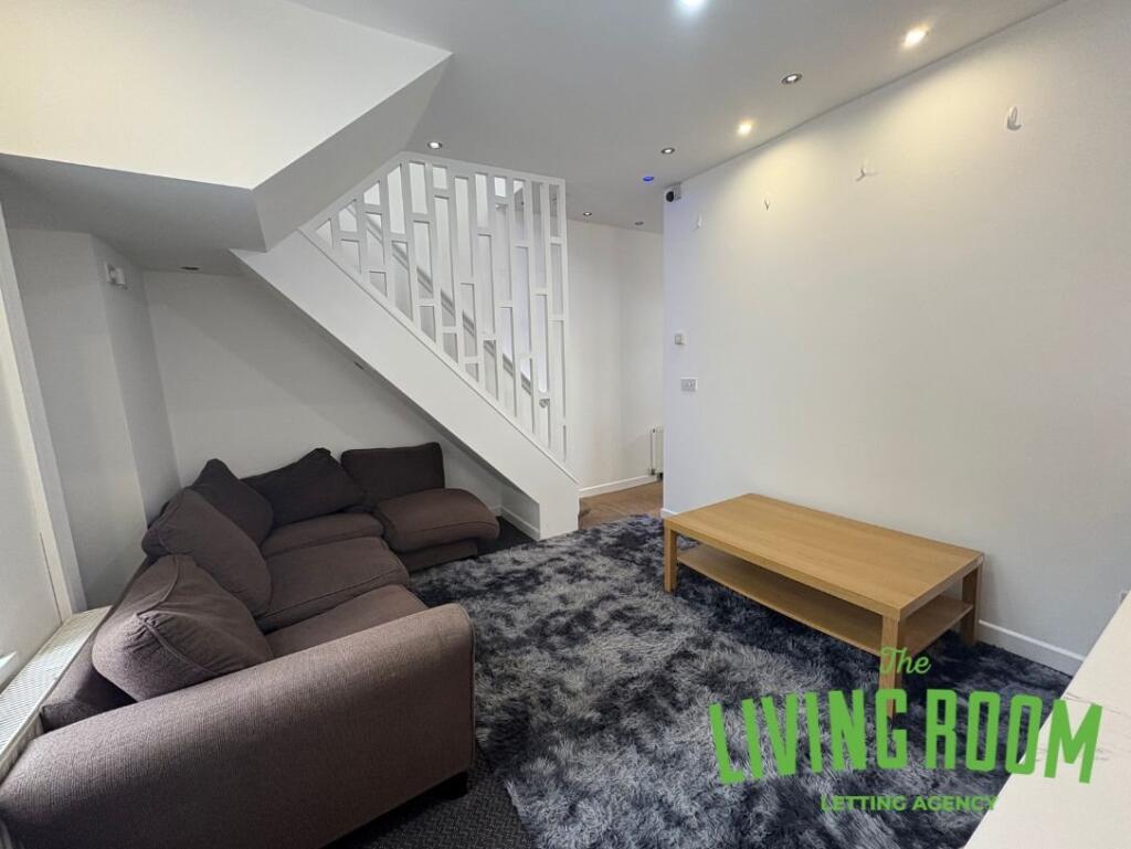 House in Cardiff - View 3