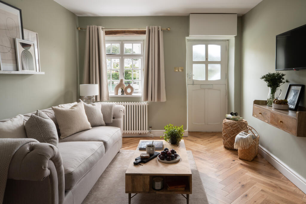 Riverside Road East, Newton Ferrers, Plymouth photo 3