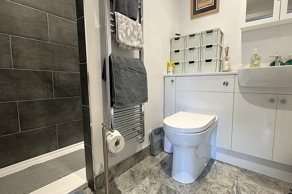 Dovedale Close, Melton Mowbray - View 6