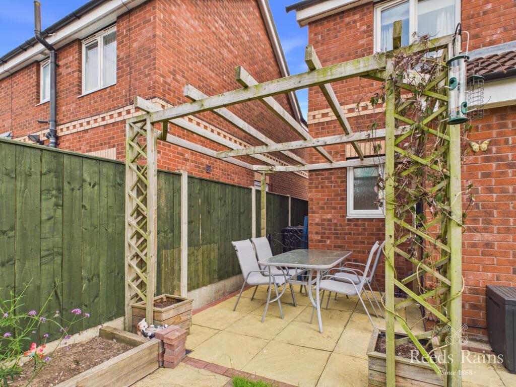 House in Kingston upon Hull, Bransholme - View 4