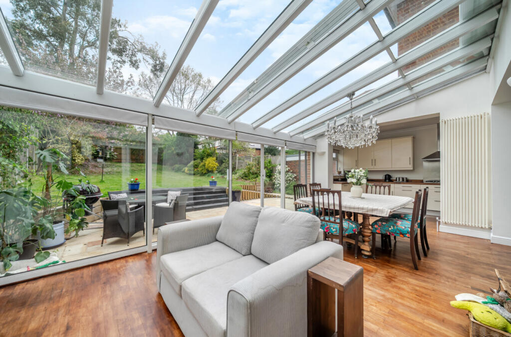 House in London, Tubbenden, Crofton - View 2