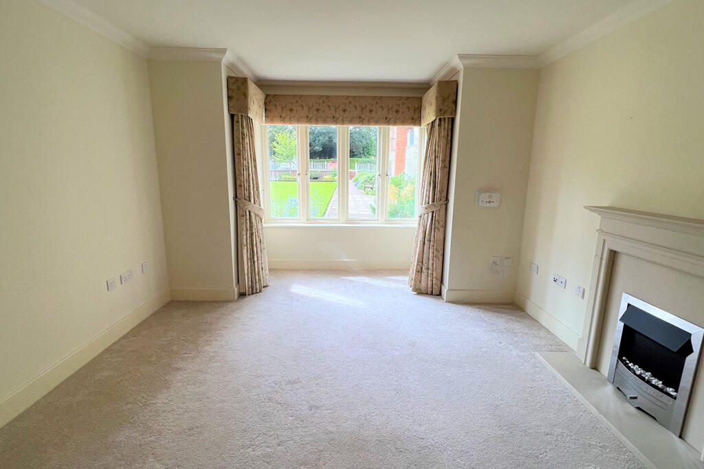 Main image of property: 8 Village Centre, Richmond Letcombe Regis, South Street, Letcombe Regis